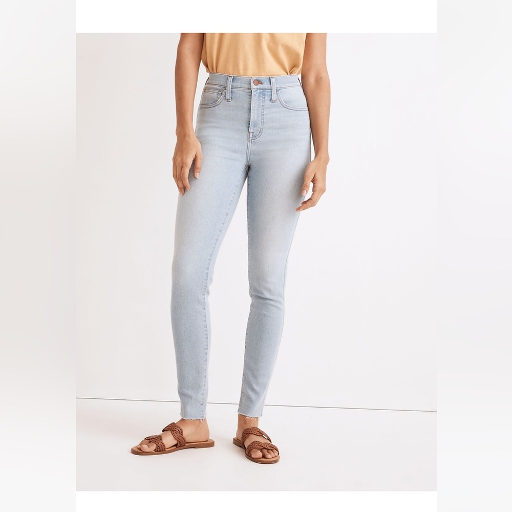 10" High-Rise Roadtripper Authentic Skinny Jeans in Catalano Wash